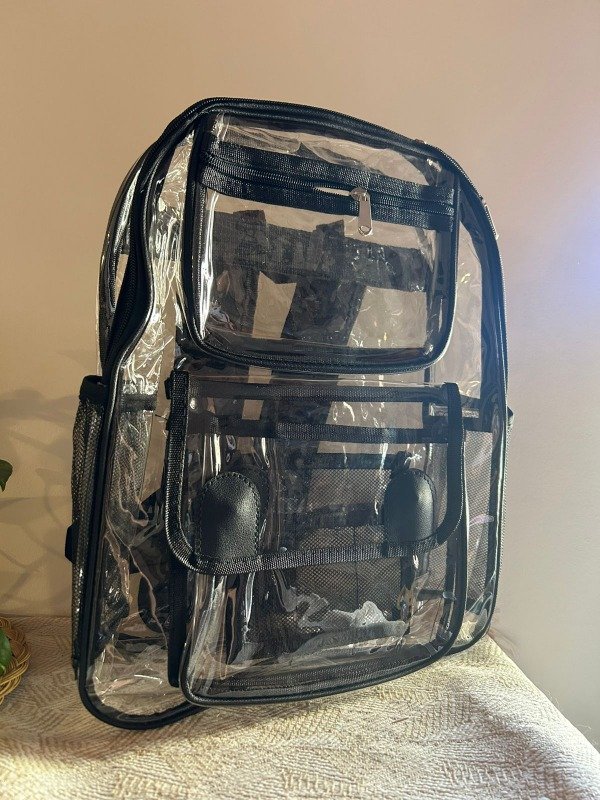 Producto - Mochila transparente completa