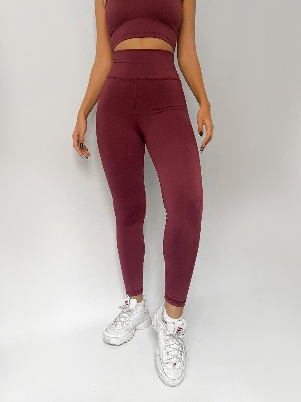 Producto - Calza ESSENTIAL Bordó