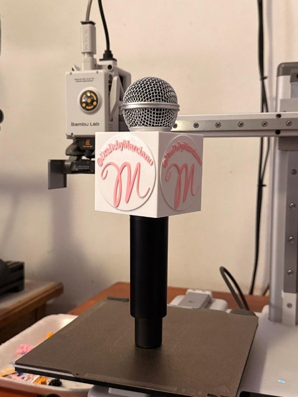 Producto - Soporte para DJI MIC + CUBO con Logos - Ideal podcast o medio de comunicación - 5