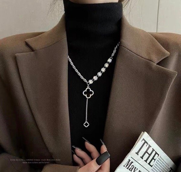 Producto - Collar dety