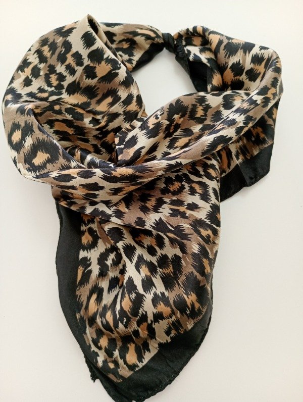 Producto - Pañuelo P582