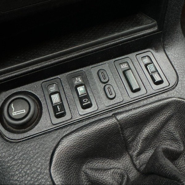 Producto - Doble Toma USB C BMW E36