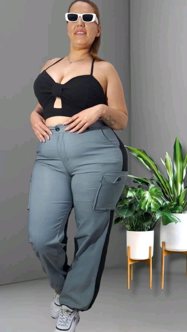 Producto - LINEA SASHA PANTALON BICOLOR TALLES ESPECIALES