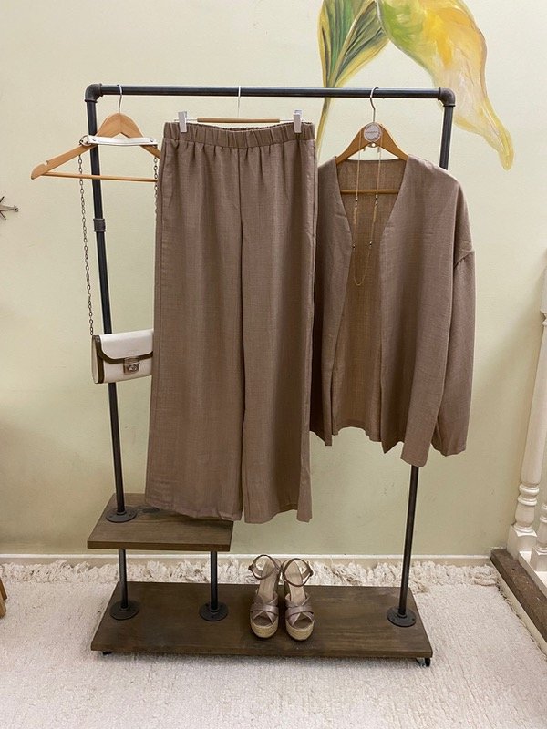 Producto - CONJUNTO LINO B