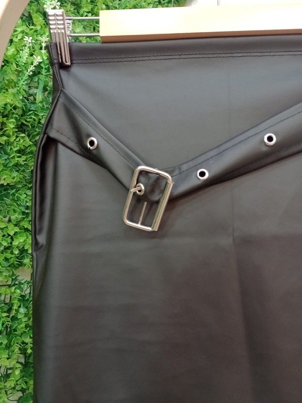 Producto - MIni pollera de ecocuero 0283