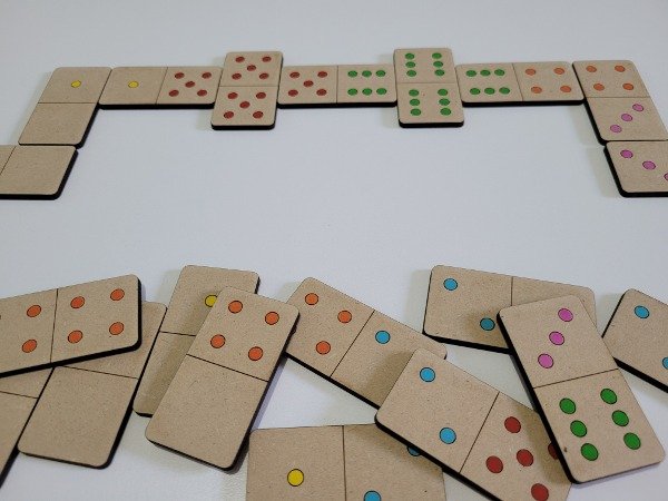 Producto - Domino