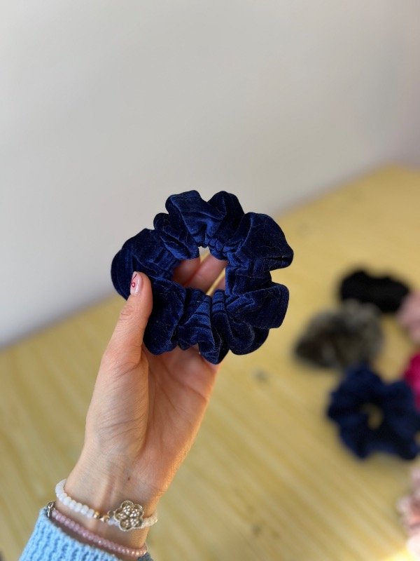 Producto - Scrunchie terciopelo azul - 0