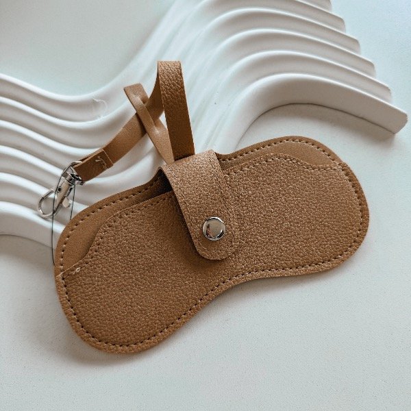 Producto - Porta lente Beige