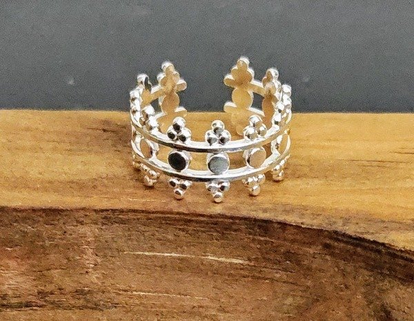 Producto - Anillo Pelotitas en el Medio y alrededor Regulable