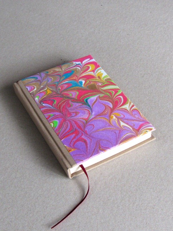 Producto - Cuaderno A6 marmolado