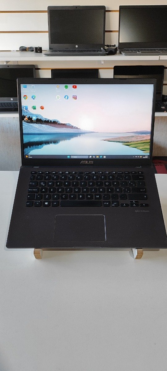 Producto - ASUS VIVOBOOK M409D RYZEN 3 3250U / 8GB / 256GB - 0