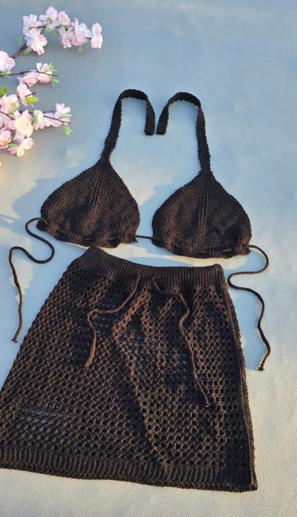 Producto - Conjunto corpiño y pollera