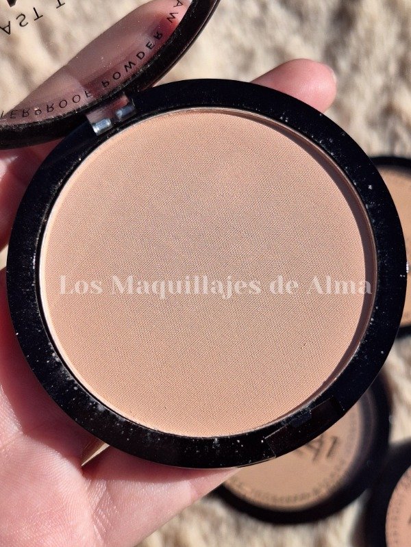 Producto - Polvo Compacto fijador Waterproof PINK 21 #01