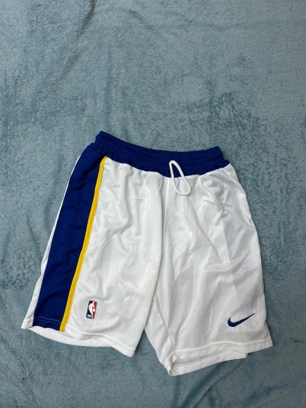 Producto - SHORT NBA GOLDEN STATE BLANCO
