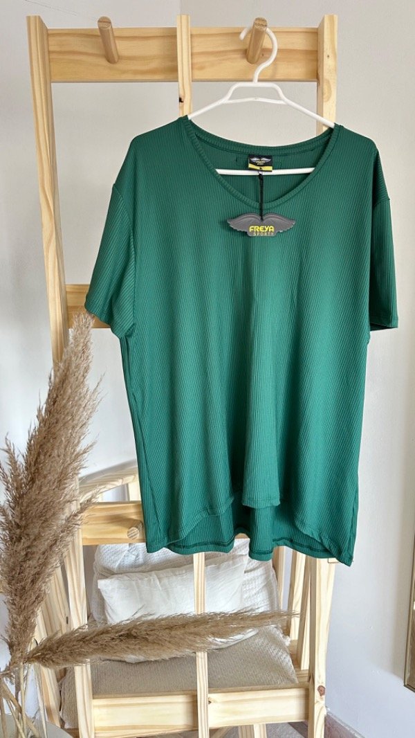 Producto - Remera Aura Verde