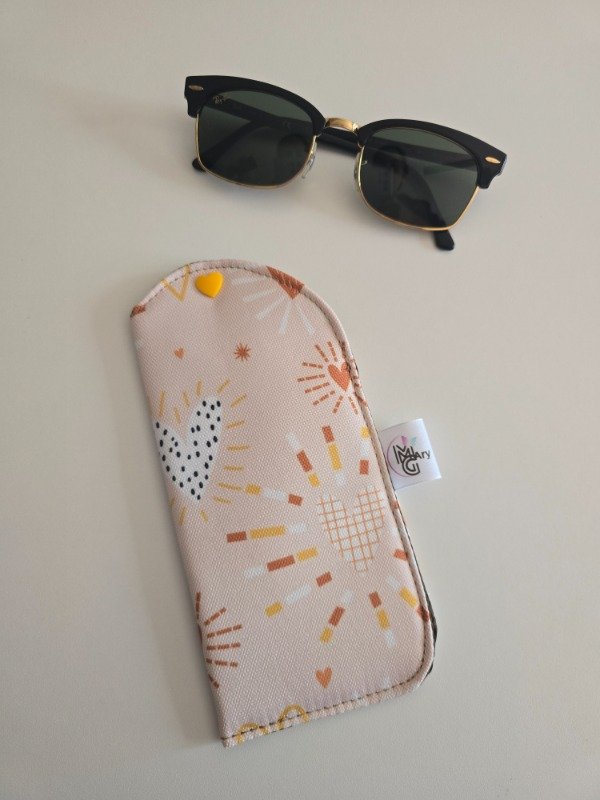 Producto - Porta Lentes Pop Corazon Fondo Nude