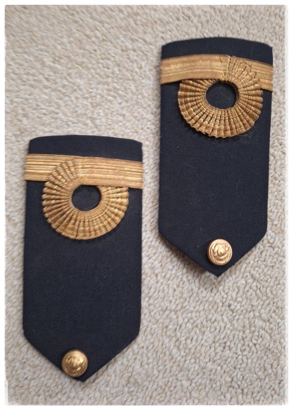 Producto - Charretera ó capona Nto.10