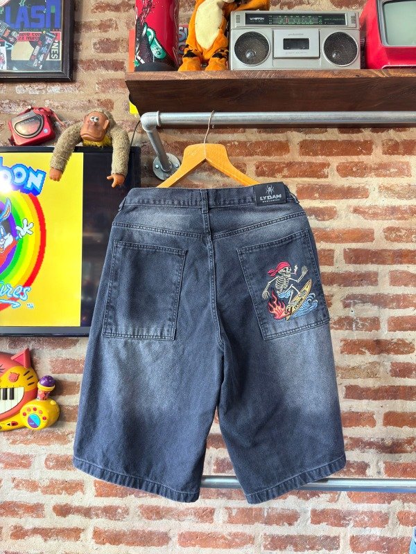 Producto - BERMUDA KALAKA DE JEAN GRIS