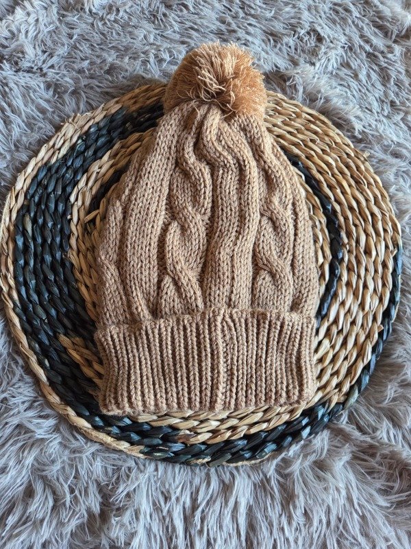 Producto - Gorro Pompón Beige
