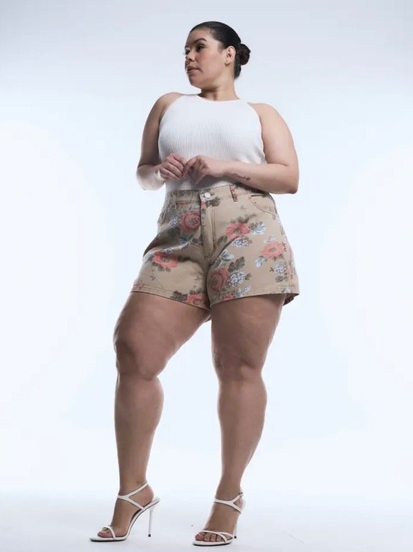 Producto - Short PEONIA