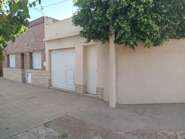 Producto - CASA EN VENTA CON LOCAL 74