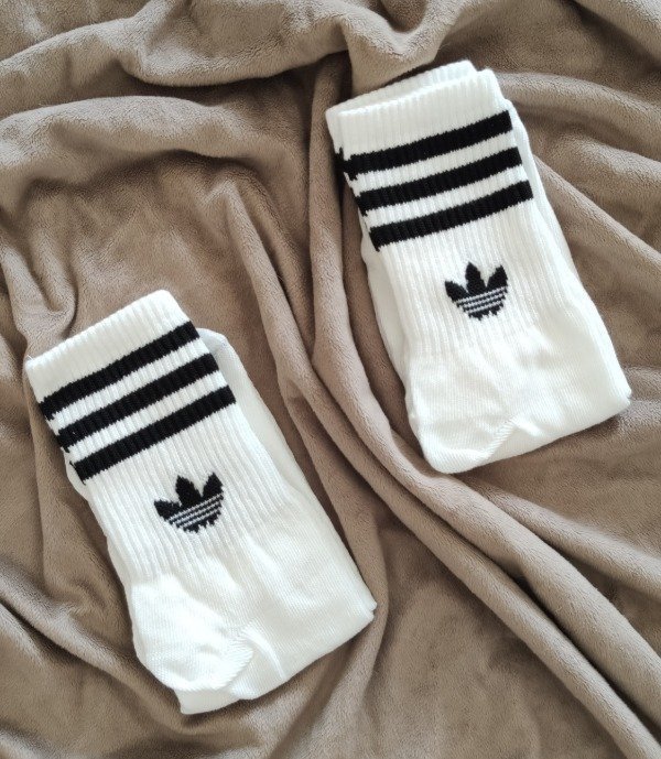 Producto - TENIS ALGODÓN ADIDAS BLANCAS CON NEGRO