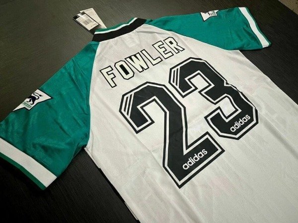 Producto - CAMISETA LIVERPOOL IMPORTADA ALTERNATIVA RETRO 1993/1995 #23 FOWLER - 3
