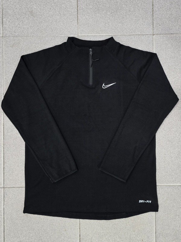 Producto - Buzo Micropolar Medio Cierre Nike Negro