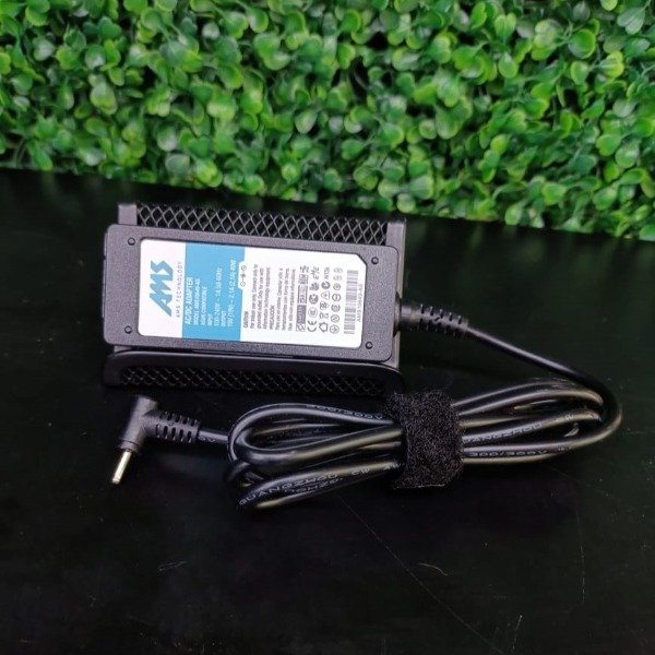 Producto - CARGADOR NOTEBOOK AMS AMS10649-AS
