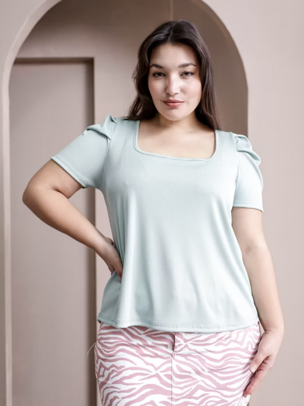 Producto - Princesa ESCOTE CUADRADO