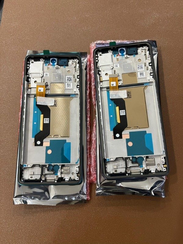Producto - MOTOROLA EDGE 60 FUSION ORIGINAL CON MARCO VIOLETA Y CELESTE/VERDE AGUA