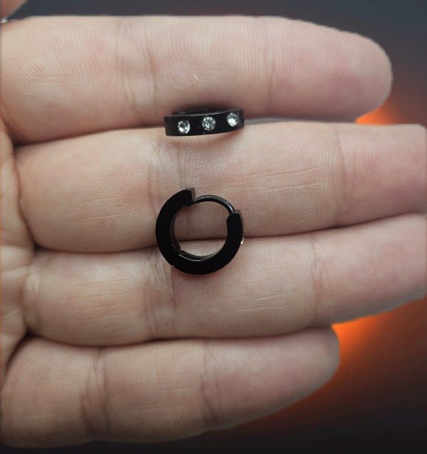 Producto - Cubano negro 3 strass