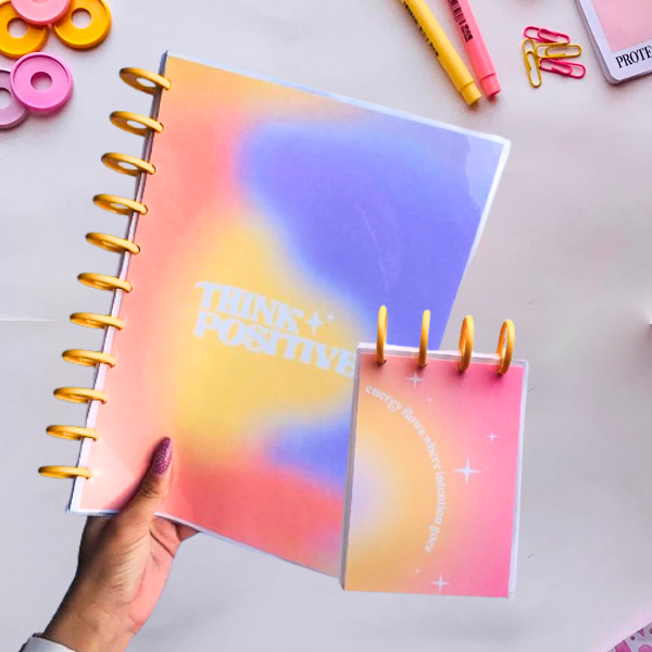 Producto - Cuaderno A4 + Fichero