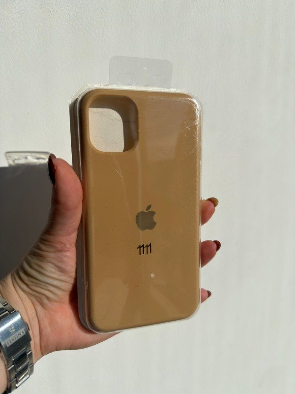 Producto - Silicone case IPhone 11 camel