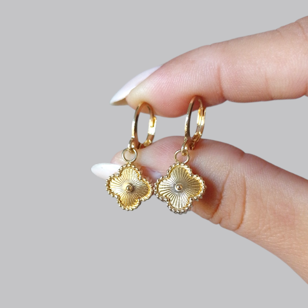 Producto - Argollas dije trébol AD 40253