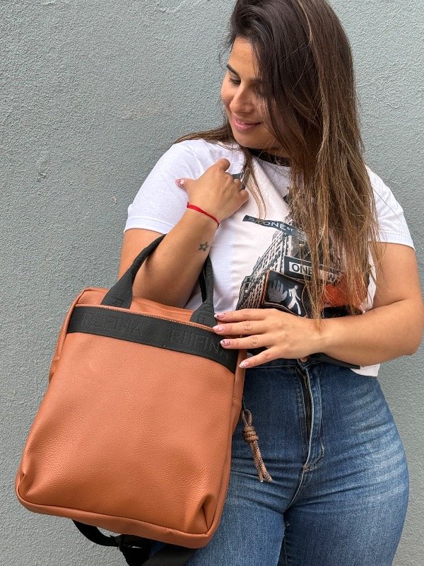 Producto - Mochila Lula cuero suela
