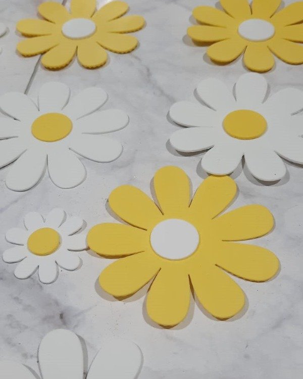 Producto - APLIQUE DE GOMA EVA MARGARITAS GRANDES X3u.PAQUETE x3
