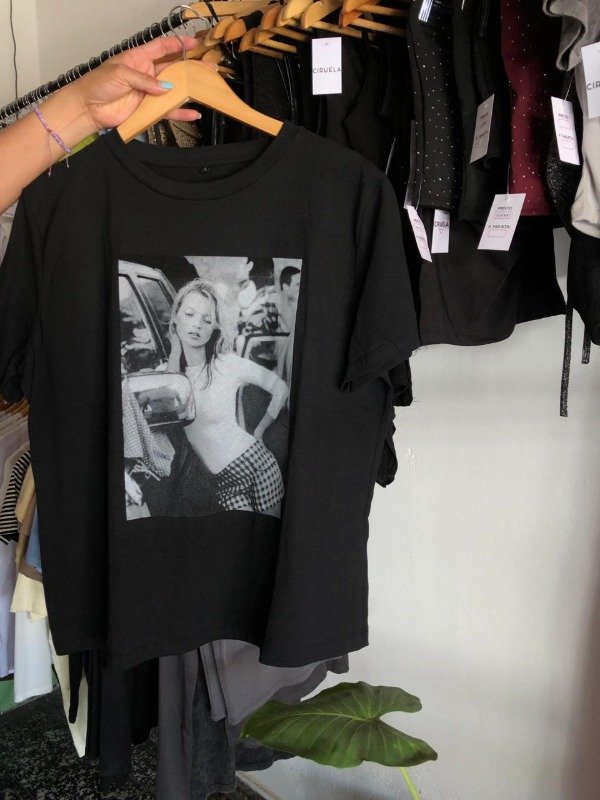 Producto - Chik remera
