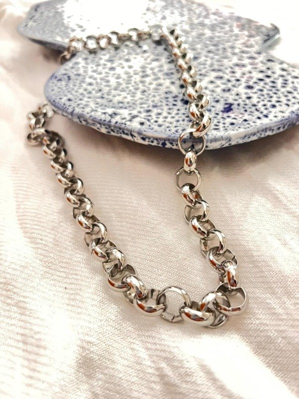 Producto - Cadena Celina
