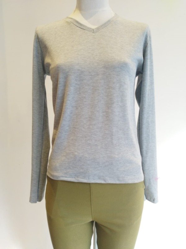 Producto - Remera V SILVANA