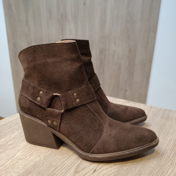 Producto - Bota Enygmatis Carol 630 chocolate