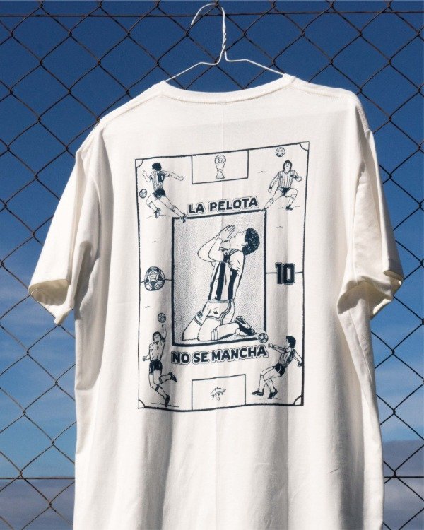 Producto - Remera Maradona - La pelota no se mancha