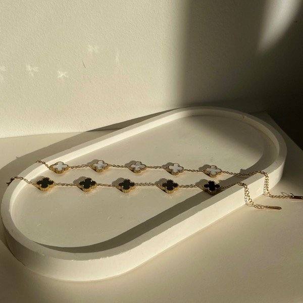 Producto - Pulsera V. Cleef BLANCA (Trébol)