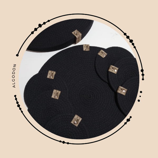 Producto - Set Plato Sitio 32 cm. Posavaso 12 cm x 6 Un. 7mm. Negro.