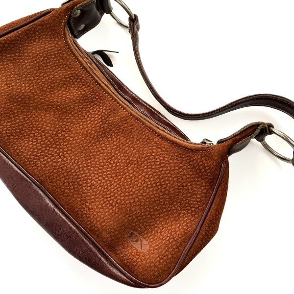 Producto - CARTERA CARPINCHO