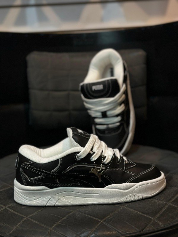 Producto - PUMA180 BLACK Y WHITE