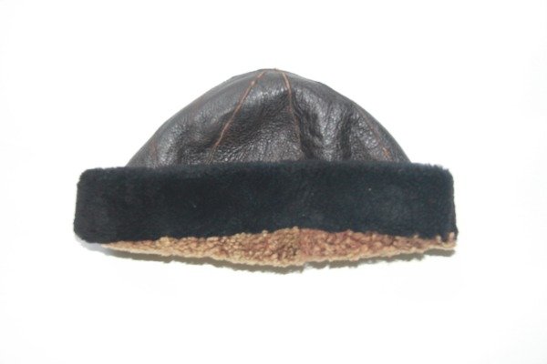 Producto - Black leather w/blong interior Kossak hat.