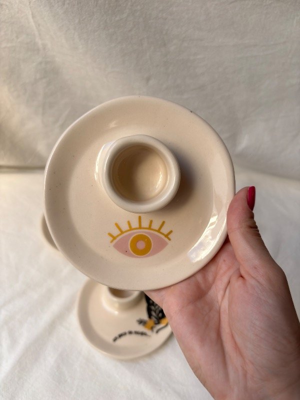 Producto - Portavela platito multiuso ojo rosa