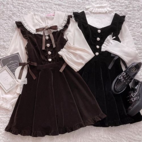 Producto - Cinnamon Velvet Dress