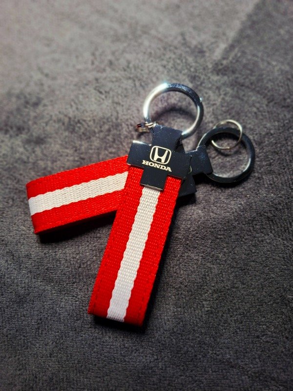 Producto - Llaveros bandera tela Honda